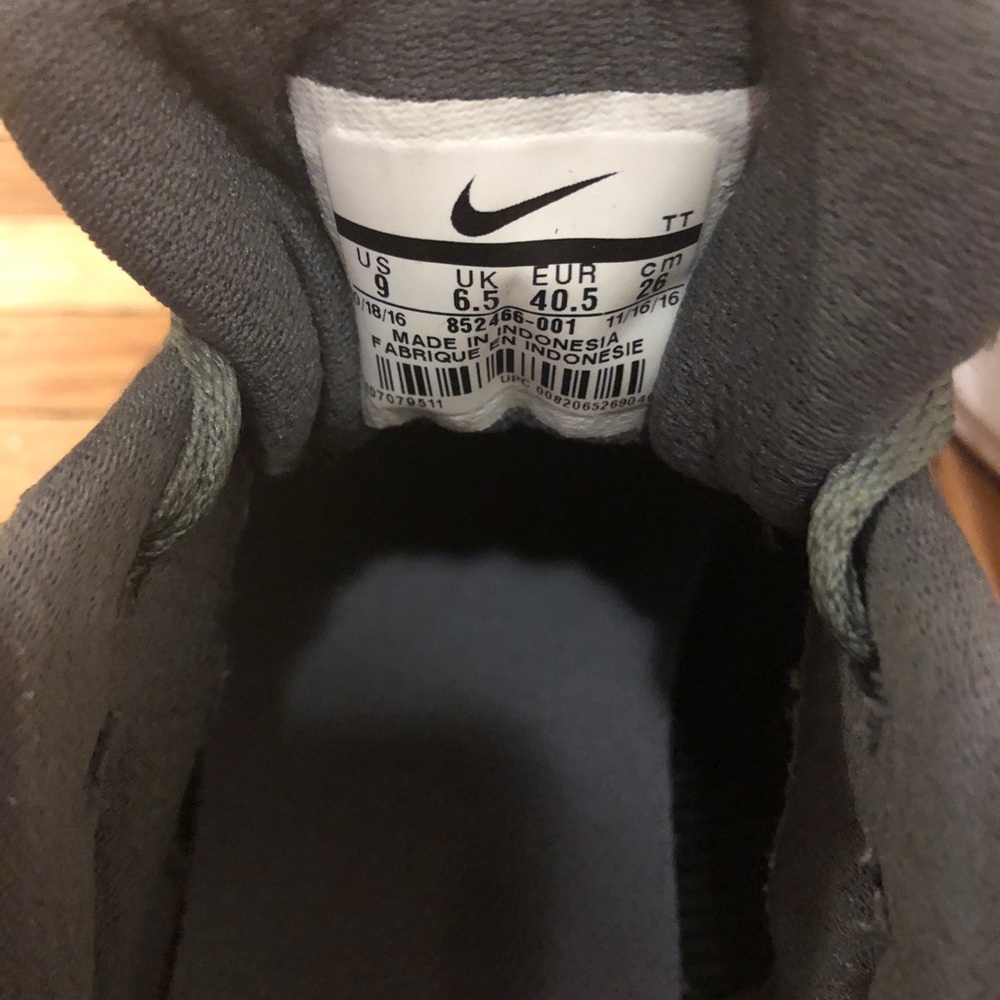 NIKE Downshifter 7 • Size 9 ✔️ Gently Worn - Picture 5 of 8